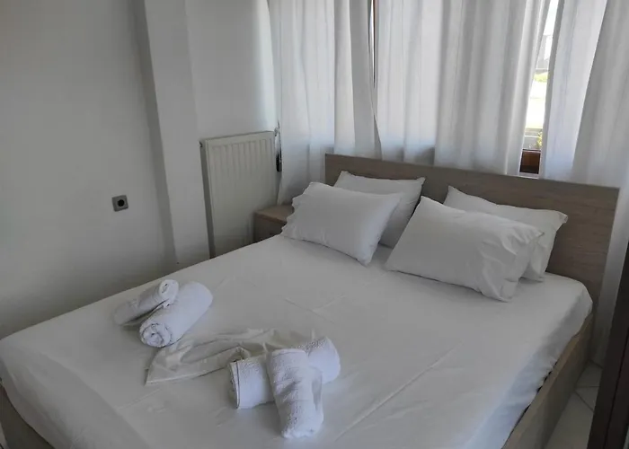 Appartement Front In Pefkochori